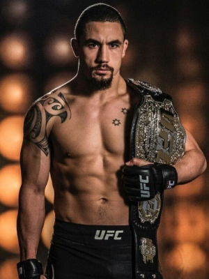 Роберт Уиттакер Роберт Уиттакер